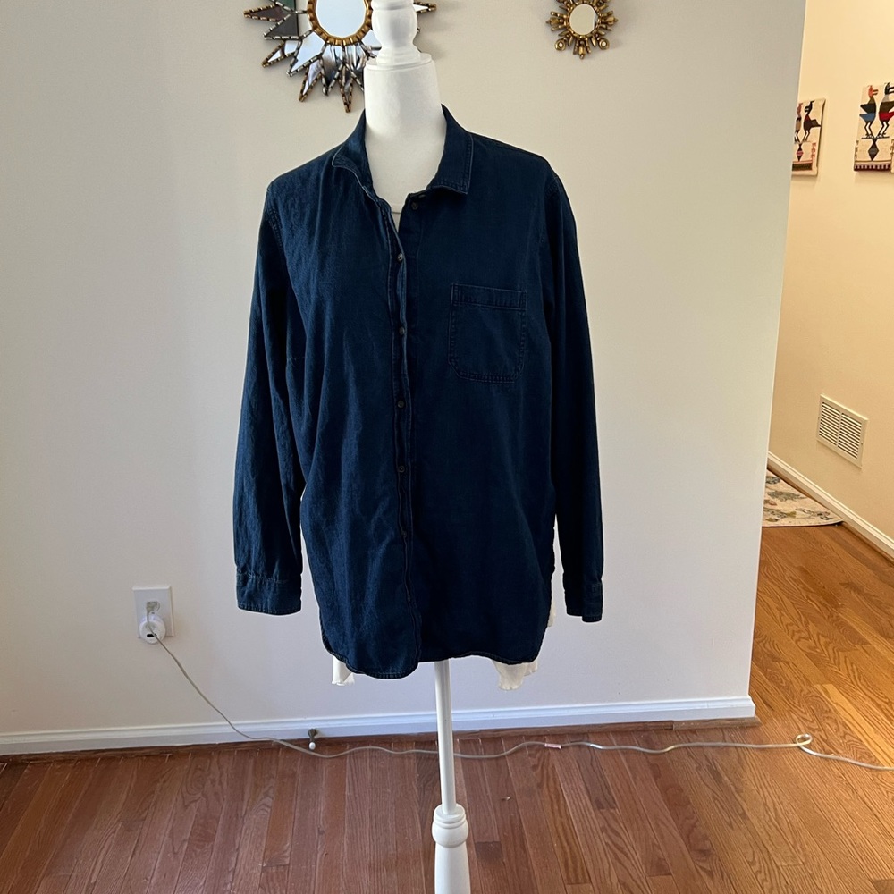 Men’s Old Navy The Classic Shirt Denim Button-Down XXL fits like XL
